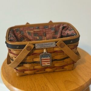 Longaberger 2002 Bee Basket